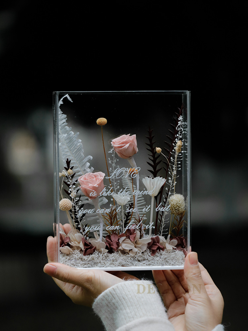 Dried Flowers Decorative Acrylic Frame Box Birthday Gift Desk Decor Preserved Flowers Bouquet